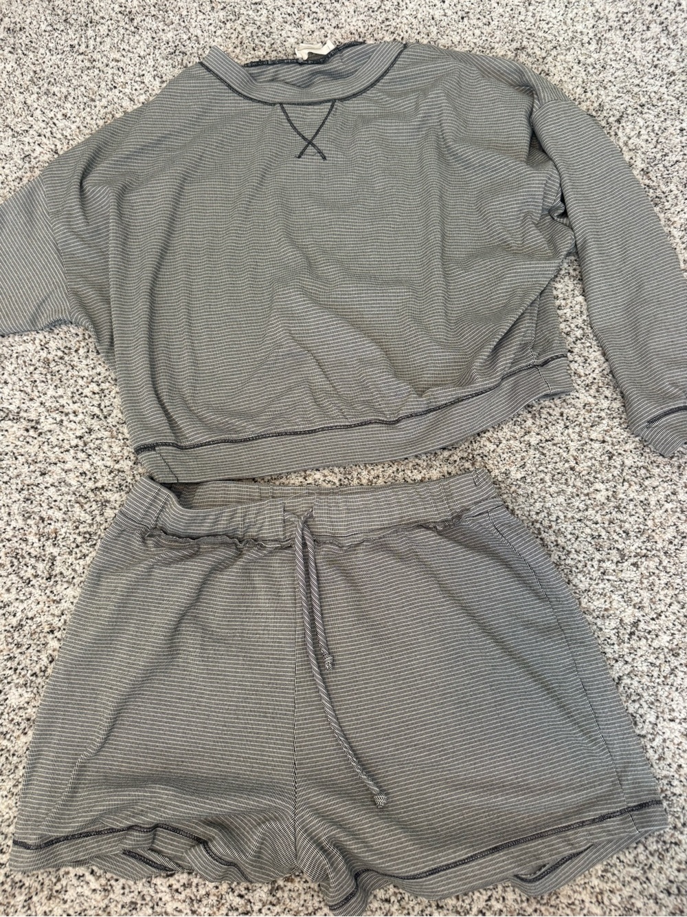 URBAN Romantics Gray Striped Athletic Lounge Shorts